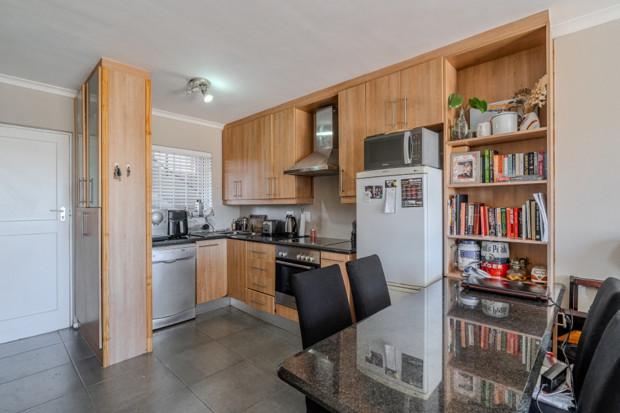 To Let 2 Bedroom Property for Rent in Century City Western Cape